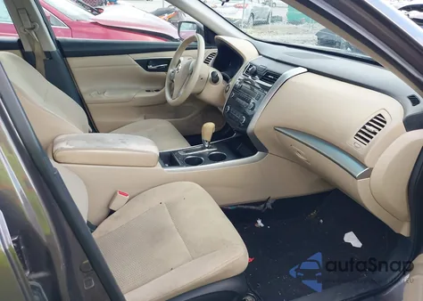 2015 Nissan Altima 2.5 z USA, uszkodzony, nr VIN 1N4AL3AP9FC471795